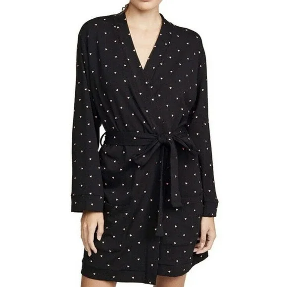 Plush x Revolve Black Fleece Lined Robe Heart Print Sz Medium NEW - Picture 1 of 5